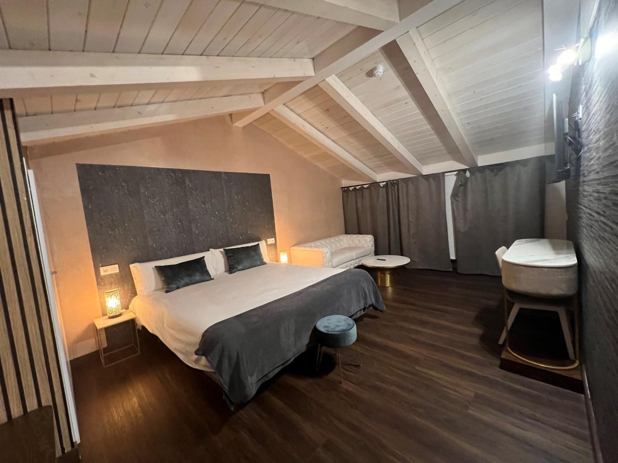 Hospederia El Batan Otel Tramacastilla Dış mekan fotoğraf